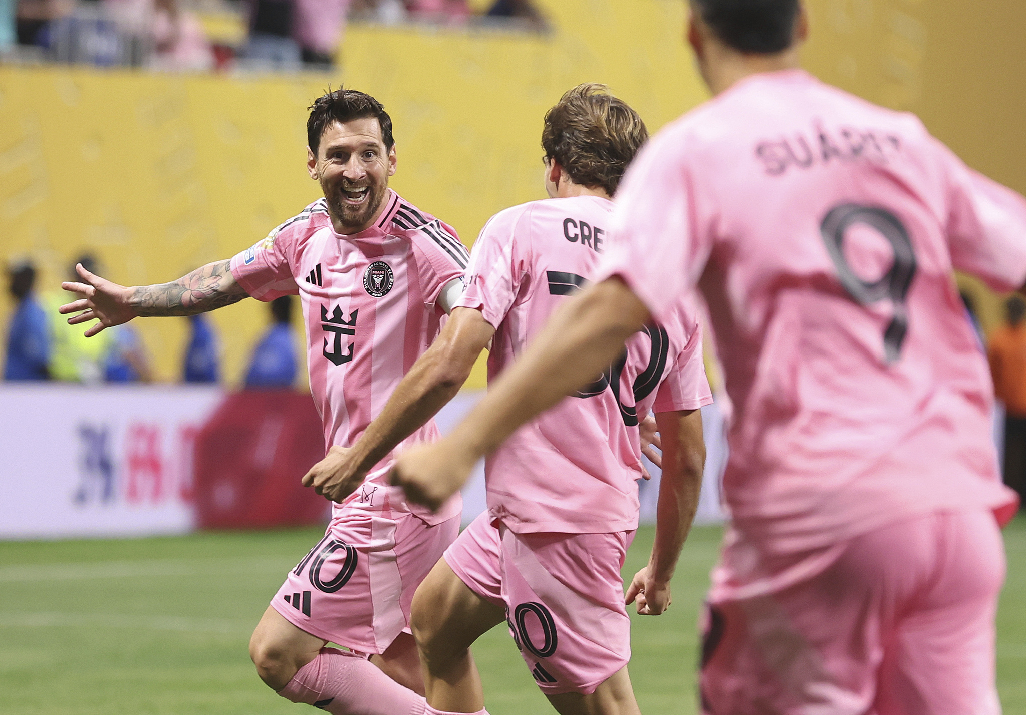 华体会电竞 -冲刺阶段意甲焦点战，迈阿密热火战术微调，球迷炸锅，赛程密集仍需轮换(迈阿密国际回放)