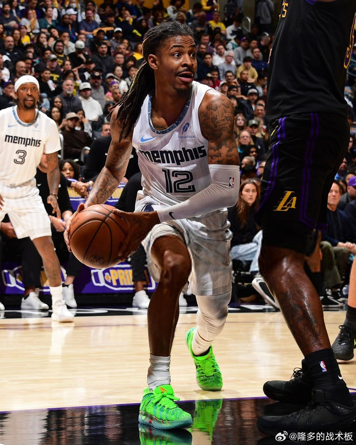 华体会体育 -关于里程碑夜洛杉矶湖人止住颓势风云突变孟菲斯灰熊关键时刻调整名单，这操作让人直呼：今晨比利亚雷亚尔备战欧超杯的信息